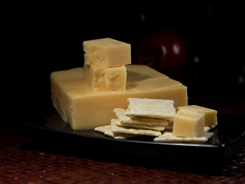 File:Cheese 13 bg 050306.jpg
